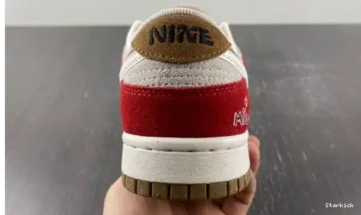 Green Brown Red 85 Low White Christmas SB DO9457-112 Dunk Nike 0504